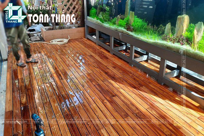 Gỗ Teak có khả năng thích nghi rất tốt với điều kiện thời tiết khắc nghiệt