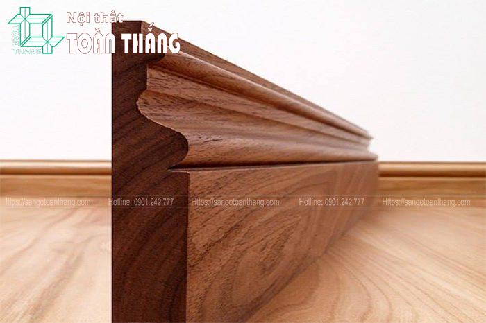 Len chân tường gỗ Walnut