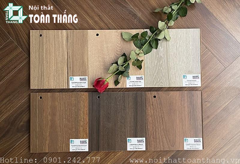 Chuẩn bị vật tư sàn gỗ theo yêu cầu của gia chủ