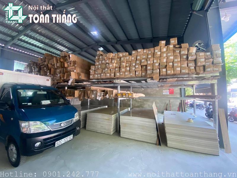 Tường xi măng có dán được giấy dán tường không? Cách thi công chuẩn 6 Tìm kiếm các cửa hàng đáng tin cậy để mua giấy dán tường chất lượng