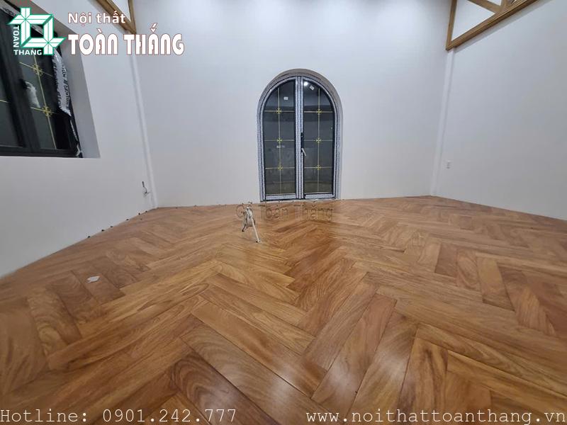 Sàn gỗ Gõ Đỏ xương cá 1 Sàn gỗ Gõ Đỏ xương cá