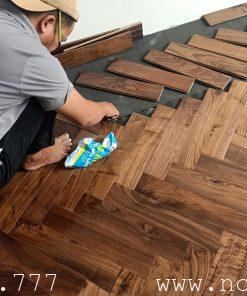 Sàn gỗ Óc Chó xương cá