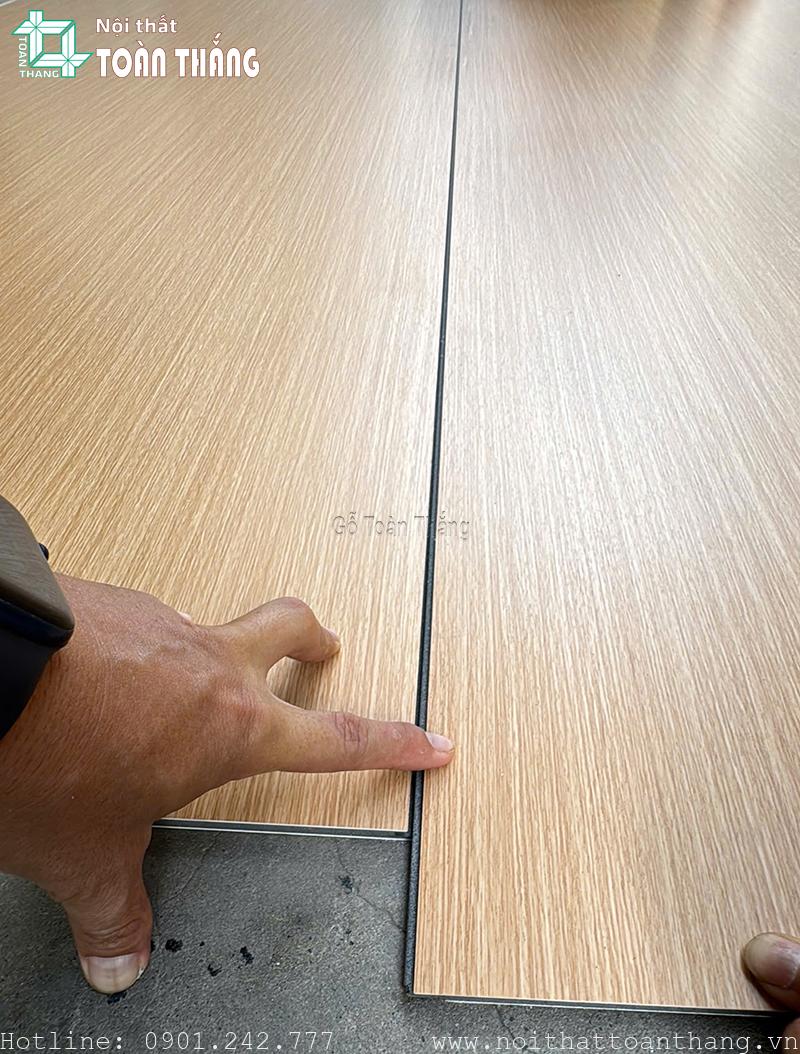 Nơi cung cấp và gia công Tấm ốp than tre có hèm khóa 8 Phay hèm khóa 2 hoặc 4 đầu cho tấm cốt