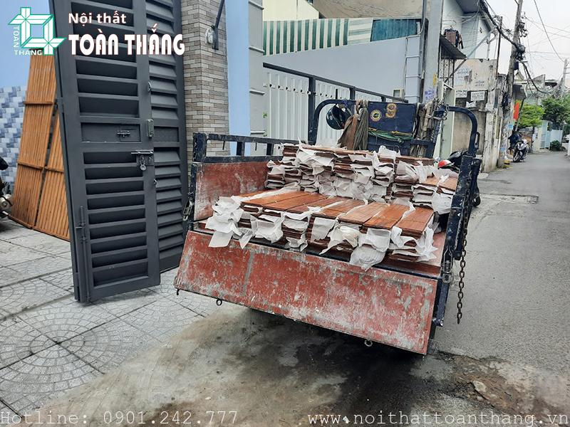 Sàn gỗ Teak Lào của Nội thất Toàn Thắng khẳng định chất lượng lâu năm trên thị trường