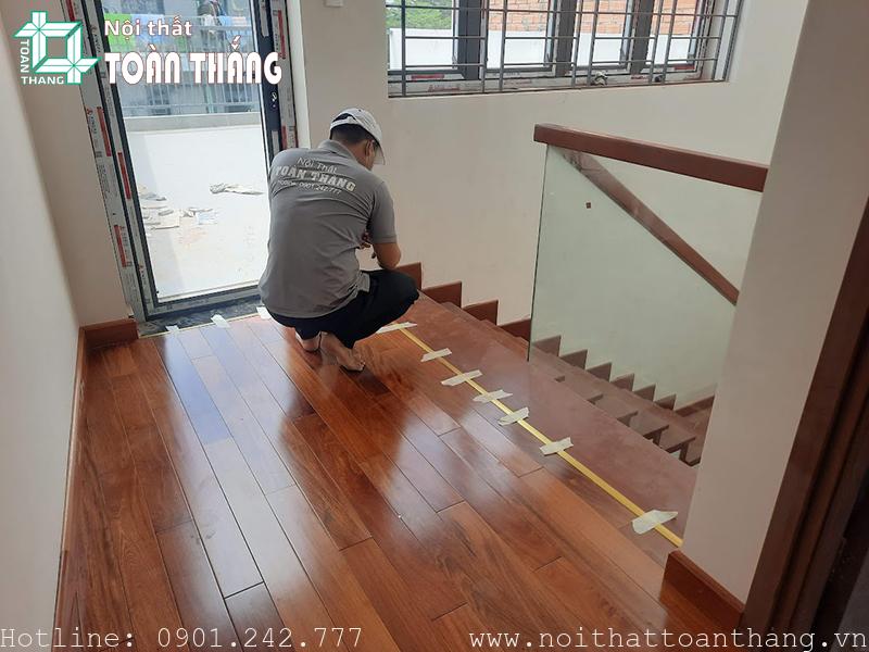 Sàn gỗ Căm Xe đang ngày càng trở thành tâm điểm nhờ độ bền vượt trội
