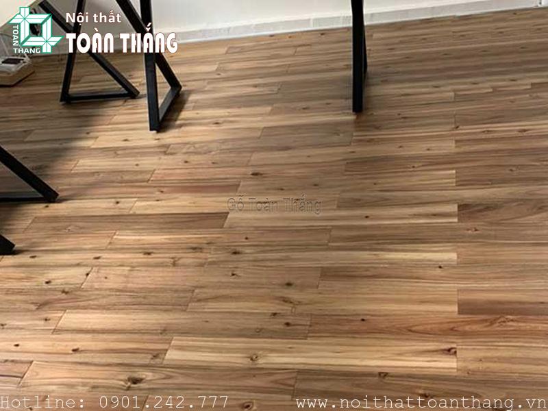 Nên vệ sinh Sàn gỗ Tràm đúng cách để tăng tuổi thọ sản phẩm Nên vệ sinh Sàn gỗ Tràm đúng cách để tăng tuổi thọ sản phẩm
